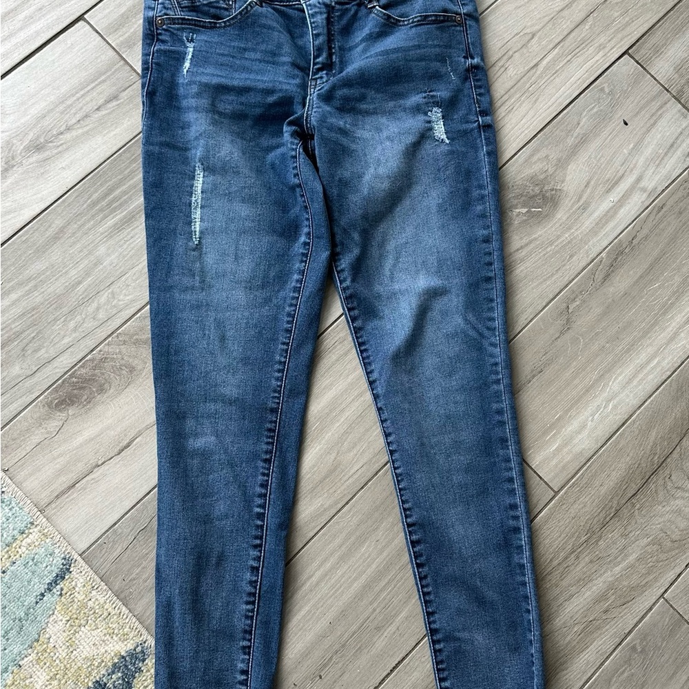 Women's Wit & Wisdom distressed Jeans